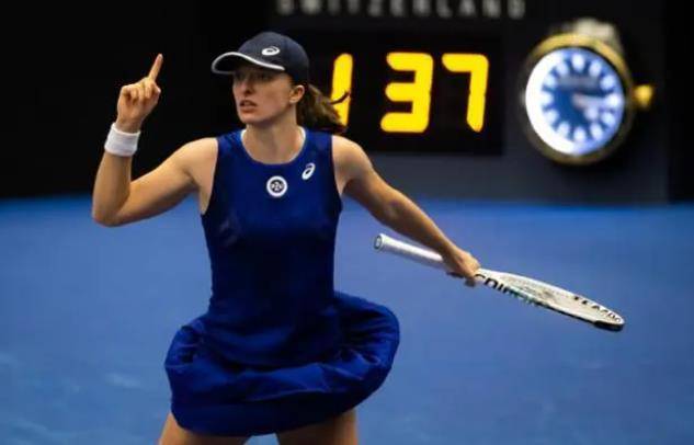 戏码还将持 戏码还将持