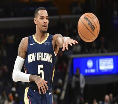 在这场焦点 在这场焦点