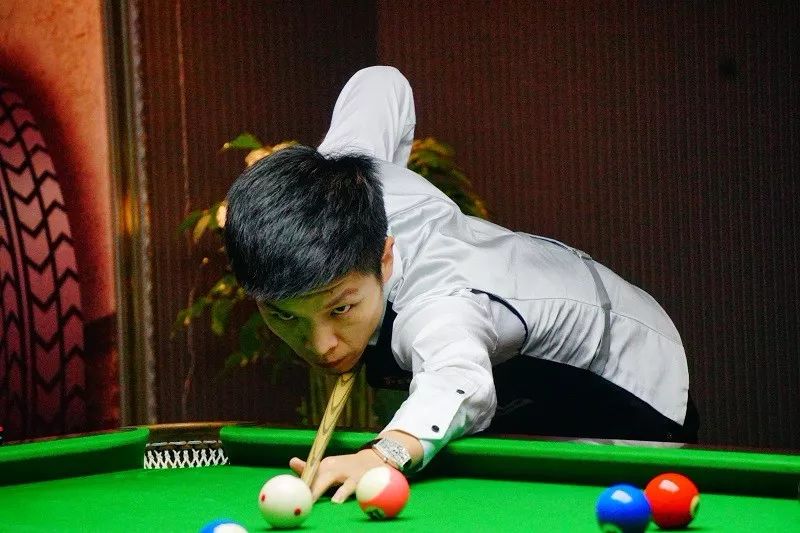 俱乐部的偏 俱乐部的偏