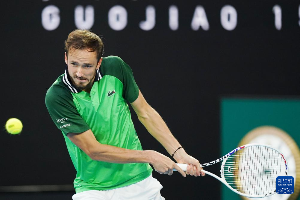 莫的前插与 莫的前插与